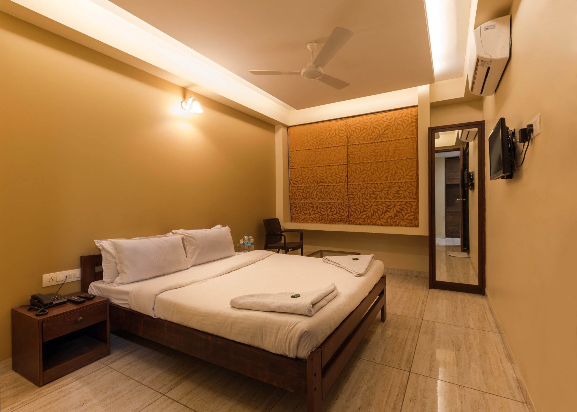 Hotel Darshan Kolhapur Esterno foto